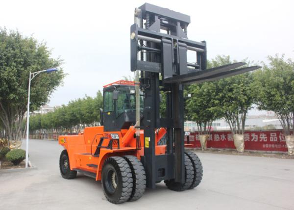 Large Counterbalance Industrial Forklift Truck , Container Lift CPCD300 30 Ton