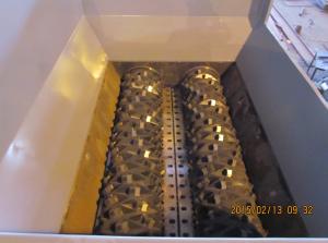China 15ton/h Garbage Films Double Shaft Shredder Machine factory
