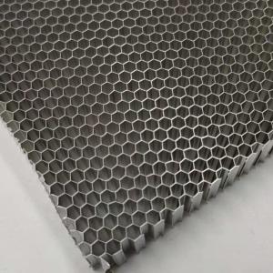 China Square Aluminum Honeycomb Mesh With Sound Insulation Used For Machine Protection Cabin factory