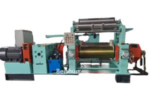 China 22 Inches Bearing Rubber Mixing Mill Machine Two Roll Mixing Mill With Stock Blender factory