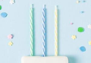 China Long Spiral Birthday Cake Candles Smokeless 24 Pcs Blue / Green / Yellow Color factory