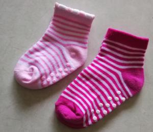 China Anti Slip Thermal Custom Baby Socks , Funky Non Skid Striped Baby Socks factory