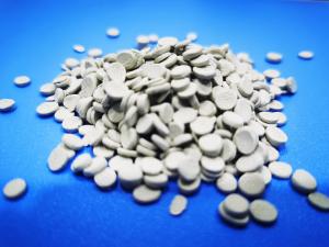 China White Grey Dehydration Defoaming Masterbatch For Water Recycle factory