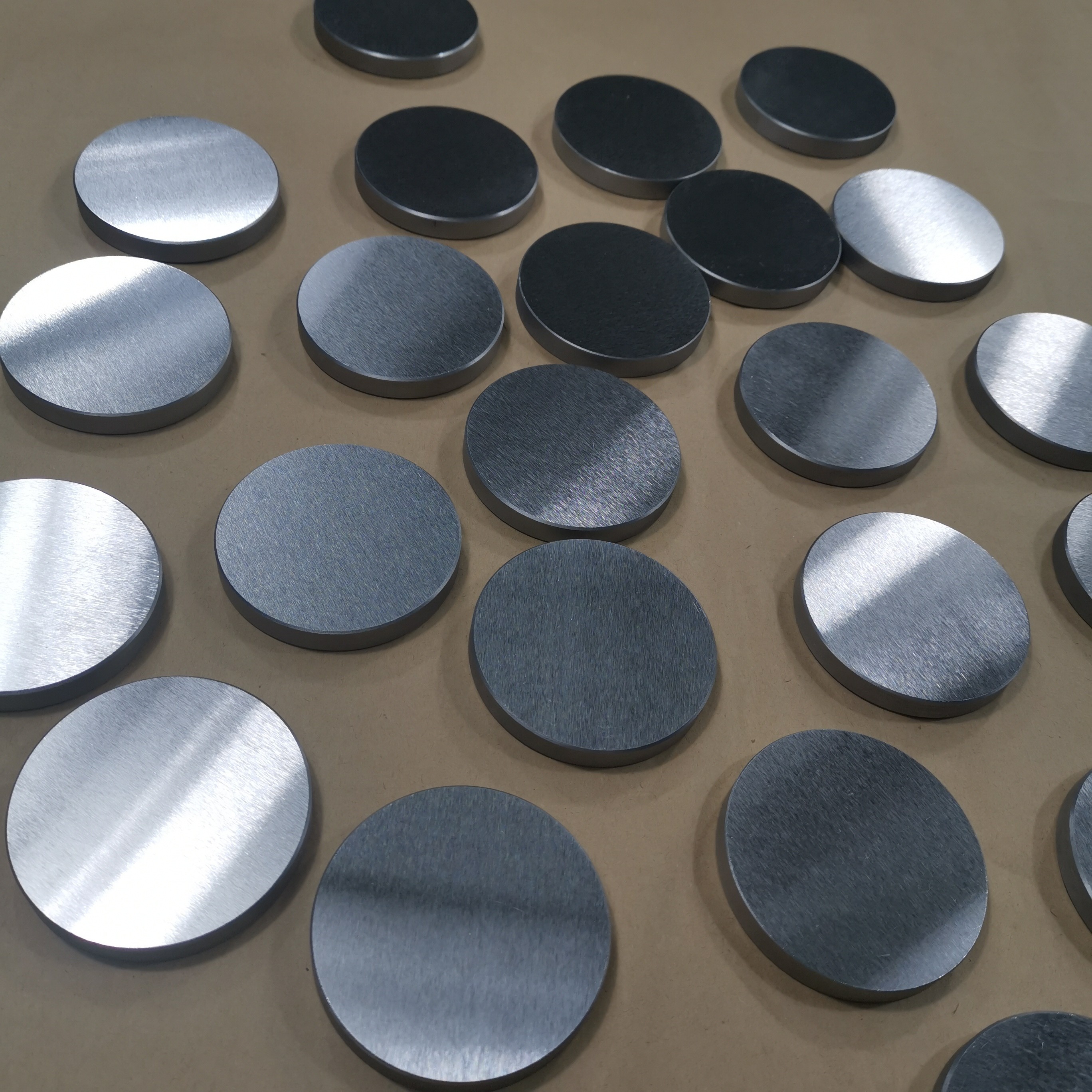 High Purity Molybdenum Disk Polished Molybdenum Round Plate For Lab-Grown Diamond