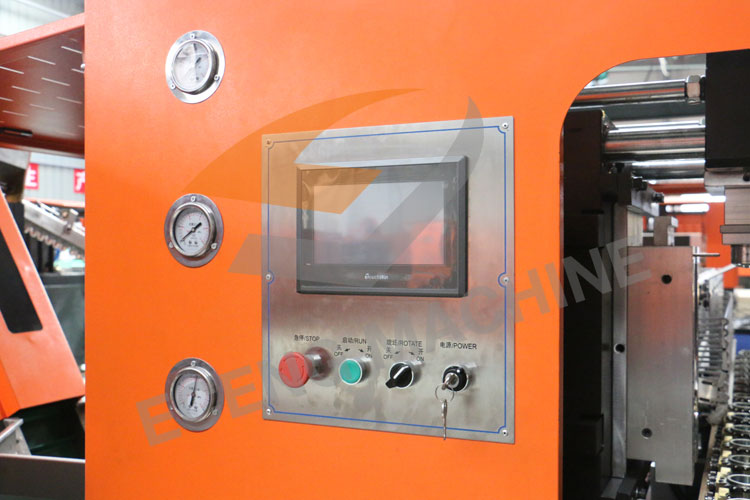 H2 Manual Hand Feeding Pet Bottle Blowing Machine 50HZ 2200BPH For Industrial Use