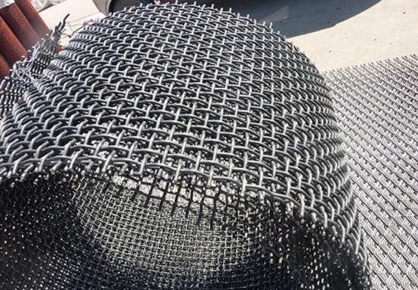 Manufacturer-Supplied Crimped Wire Mesh: Offering a Range from Black Steel to