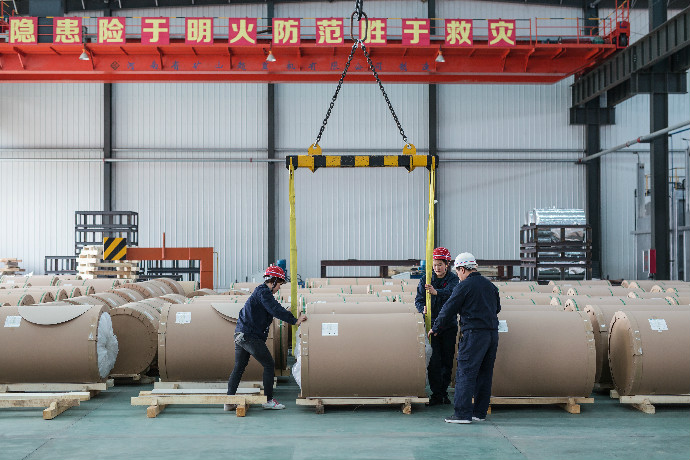 Triple Laminated Aluminum Sheet Roll With Alloy 8079 / 8011 / 1235 Temper H18