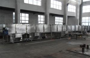 China Hot Filling Drink Piston Filling Machine Electric Bottle Sterilizer Heat By Coiled Pipe Hot Vapor factory
