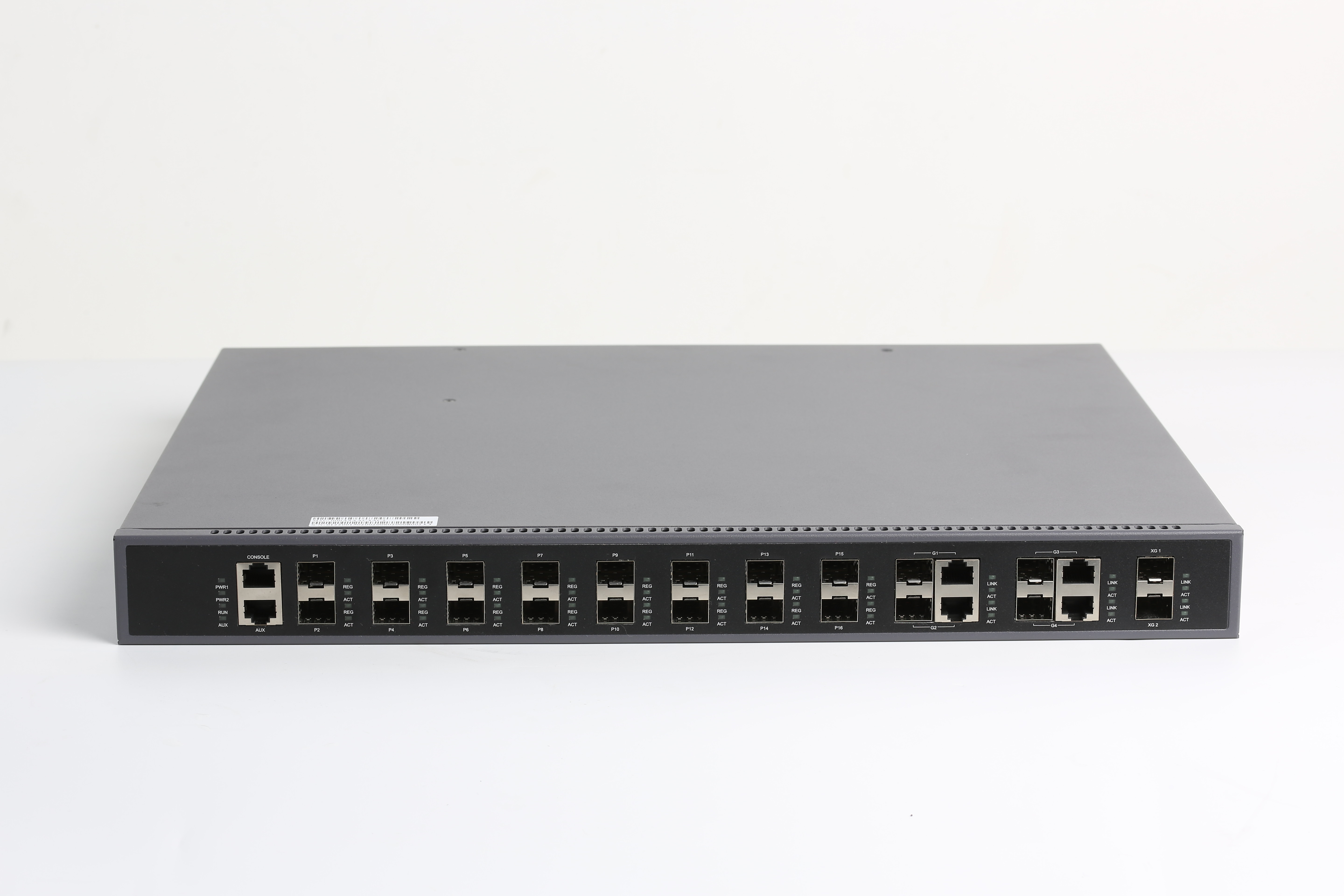 L2 Transition 20km Transmission HiOSO GPON OLT With Inside Fan