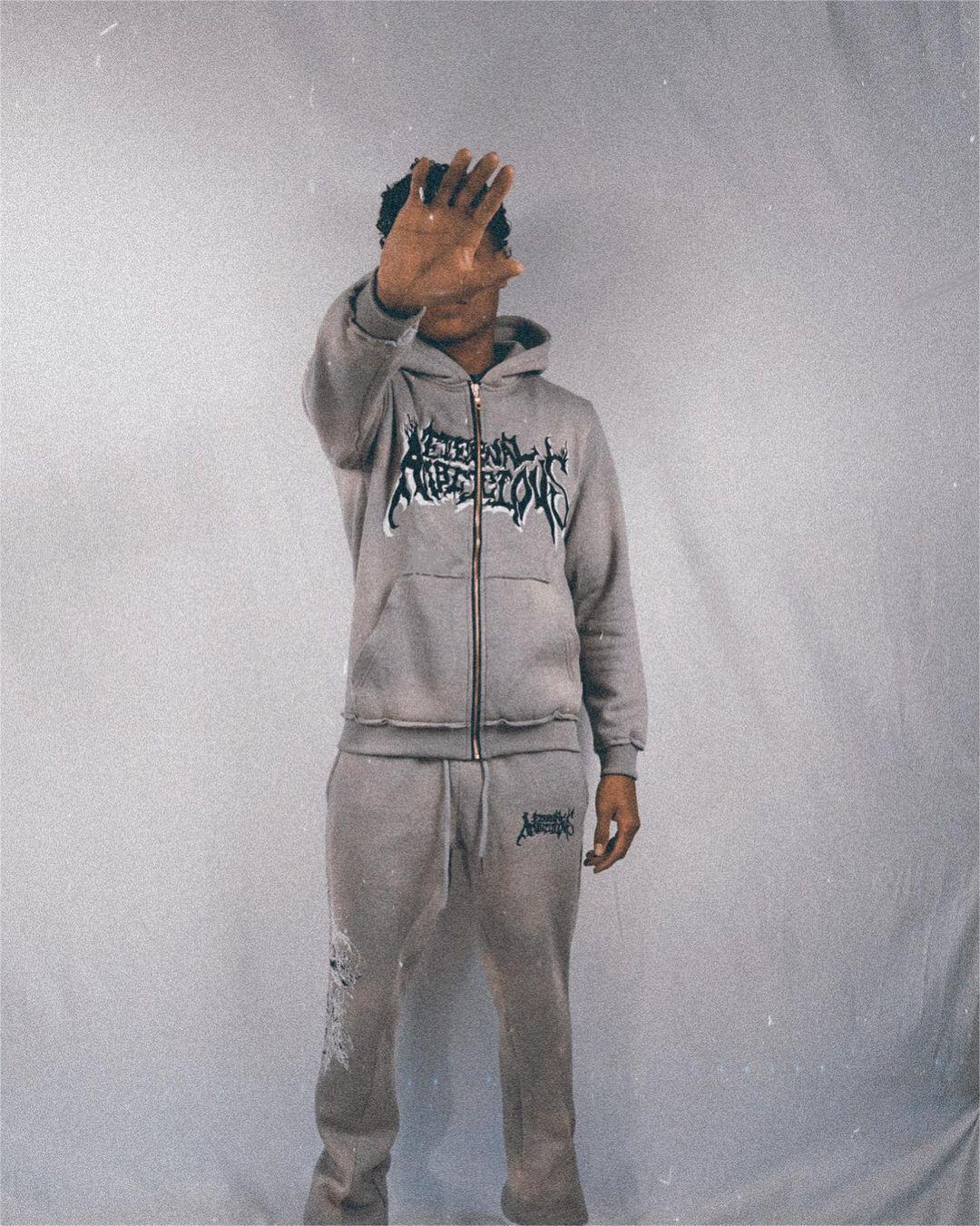 Customized Streetwear Zipper Zip Up Hoodies and Flared Sweatpants Set in Vintage Style