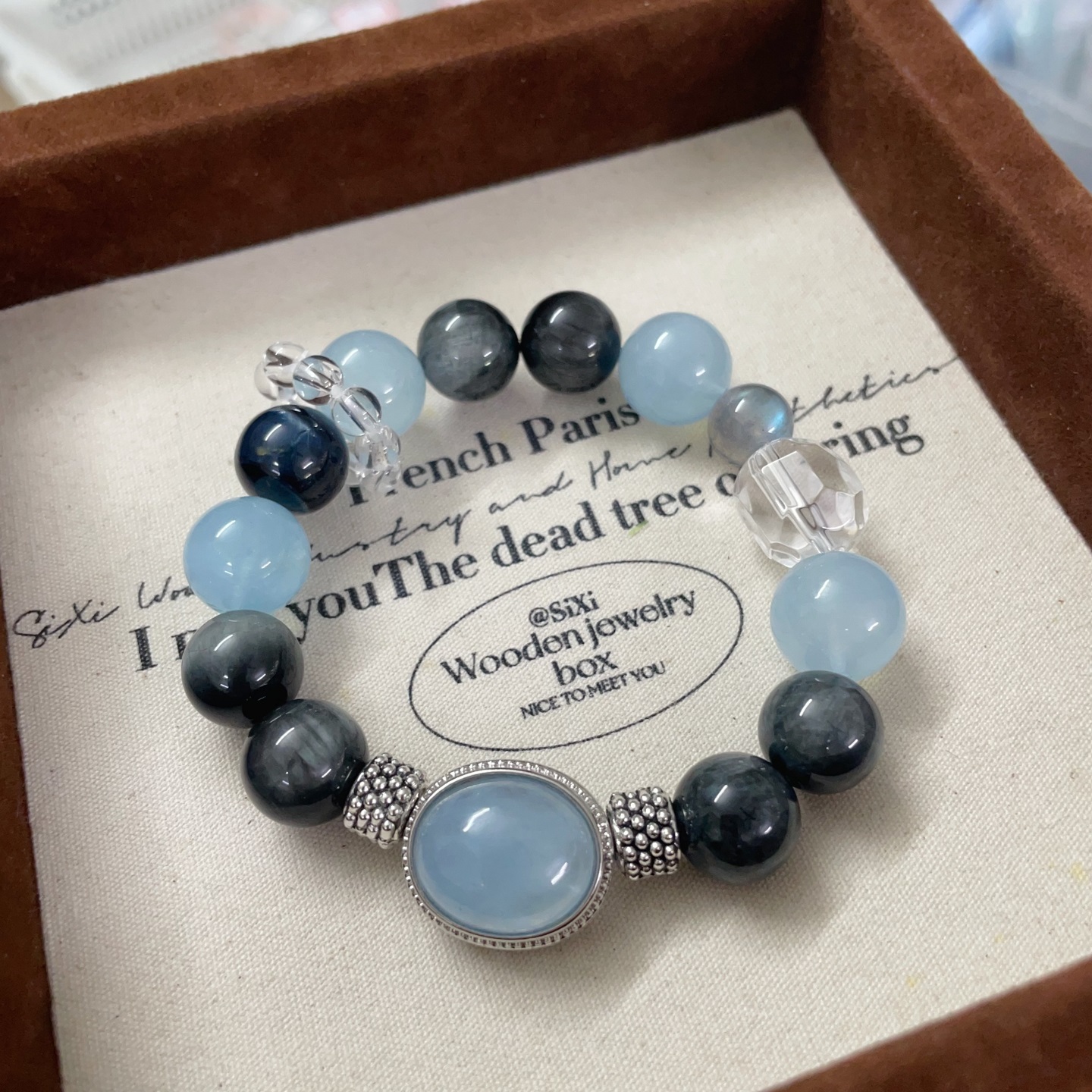 Natural Aquamarine Crystal Bracelet Eagle Eye Stone White Crystal Moonstone Bracelet Female Topaz Full Body Cow Nose White Crystal