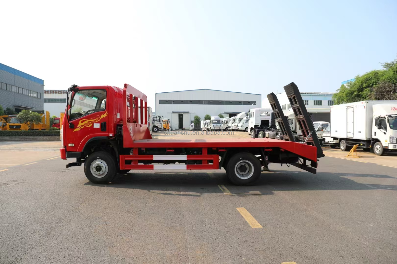 Diesel Fuel Type Flatbed Lorry For Effortless And Fast Loading Of Goods