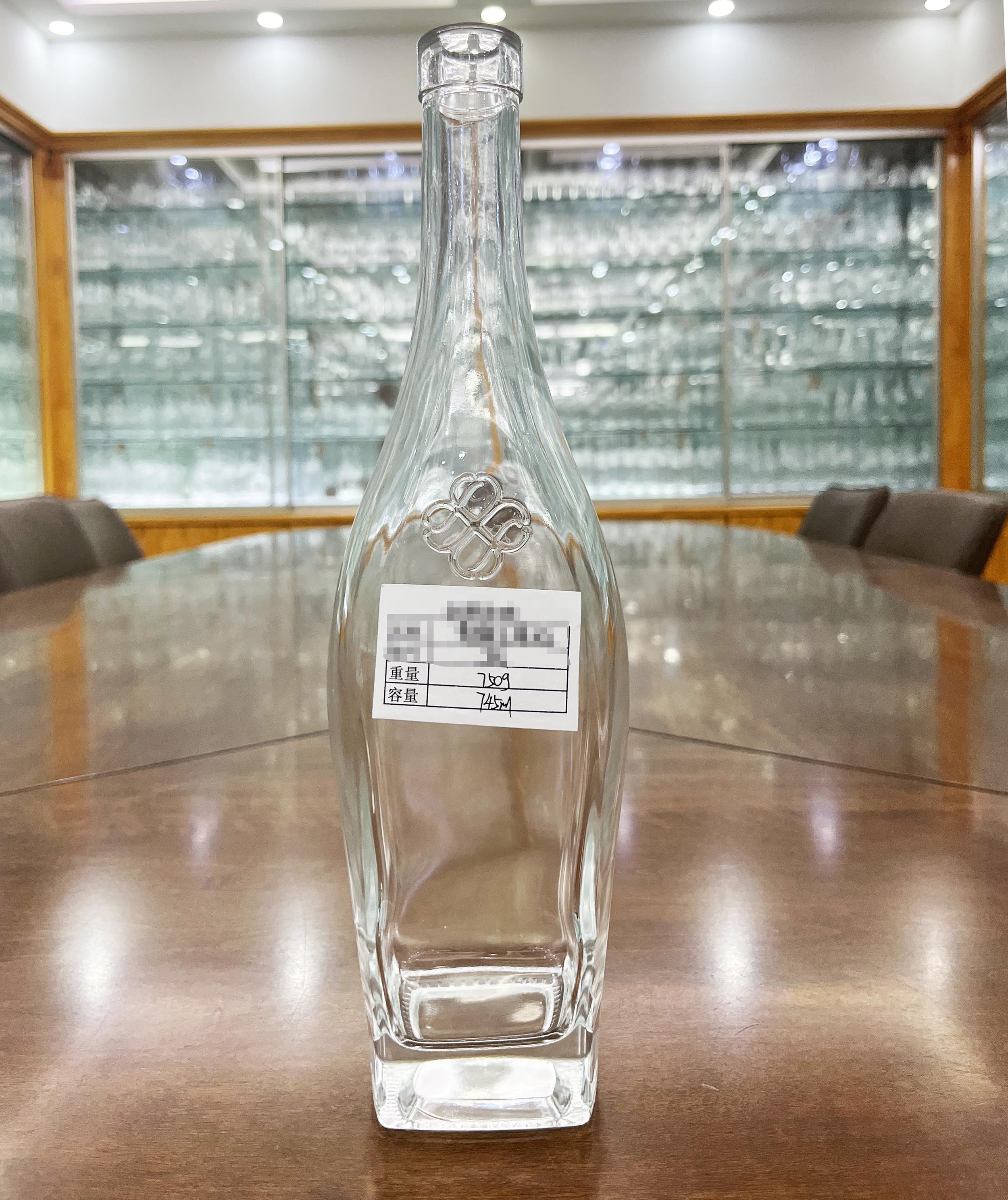 Brandy XO Luxury Cognac Glass Bottle 700ml Directly Produced with Glass Base Material