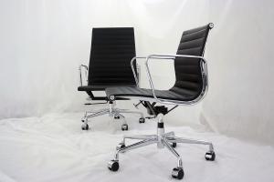 China Sleek Modern Classic Office Chair With Durable Chrome Metal Frame / Base factory