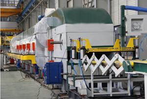 China Cold Rolled Discontinuous Pu Sandwich Panel Production Line For Steel Roof Truss factory