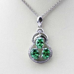 China 925 Silver Three Stones Green Clear Cubic Zircon Pendant Necklace (PSJ0377) factory