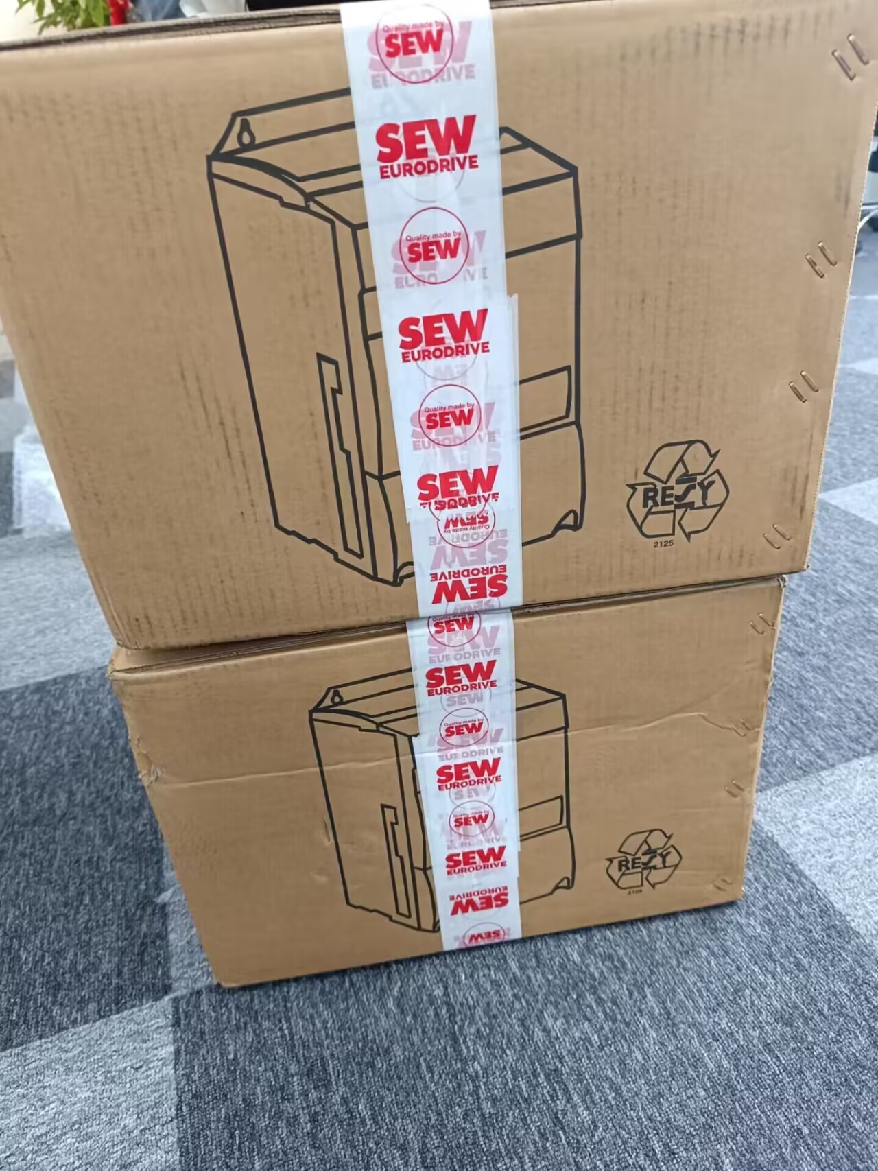 31C075-503-4-00 11kW Sew Servo Drive Frequency Inverter Brand New