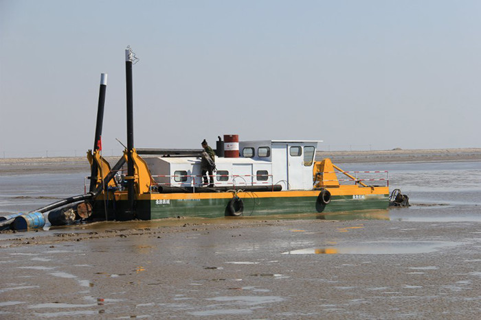 8 inch Model Dredger Equipment for Various Dredging and Reclamation Applications