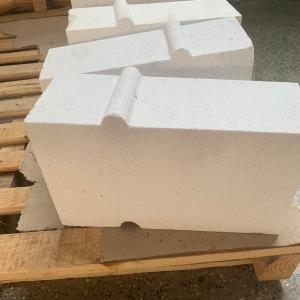 China Low CrO Content Corundum Mullite Bricks with Good Volume Stability and High SiC Content factory