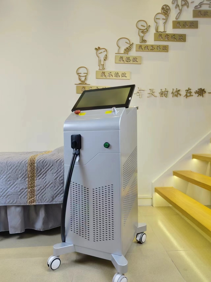 Experience State-of-the-Art Hair Removal with Diode Laser Hair Removal Machine 3