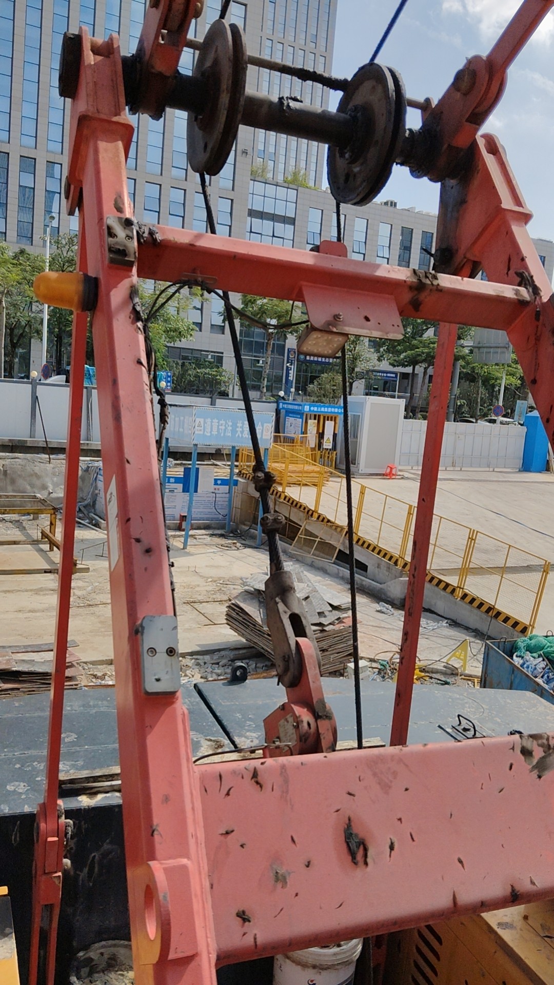 2021 Sany 60 Ton Crawler Crane 43m Maximum Lifting Height Excellent Condition