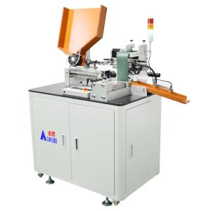 China Automatic Lithium Battery Multi Compatible Cylindrical Finished Cell Insulation Barley Sticker Machine factory