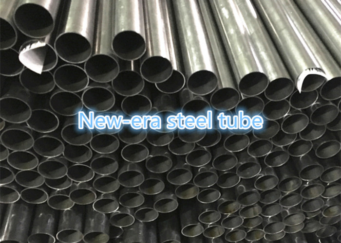 Round Seamless Boiler Tube Carbon Non - Alloy Clean Surface For Heat Transfer Apparatus