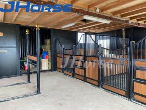 China Free Standing Oem Horse Stable Box Powder Coating Iron Tube Frame factory