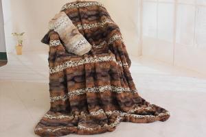 China Double Layer Faux Fur Bed Blanket Enviroment Friendly For Gifts / Home Anti - Pilling on sale