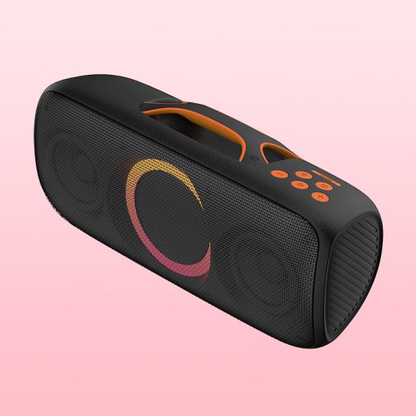 China 40W Bluetooth Party Speaker With 3-12 Hours Playtime And 10m Wireless Range factory