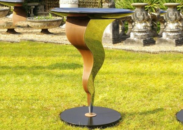 Beautiful Bird Drinking Bowl Contemporary Outdoor Metal Sculpture Customized