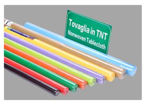 China OEM PP Spunbond Non Woven Tablecloth For Restaurant Party Wedding factory