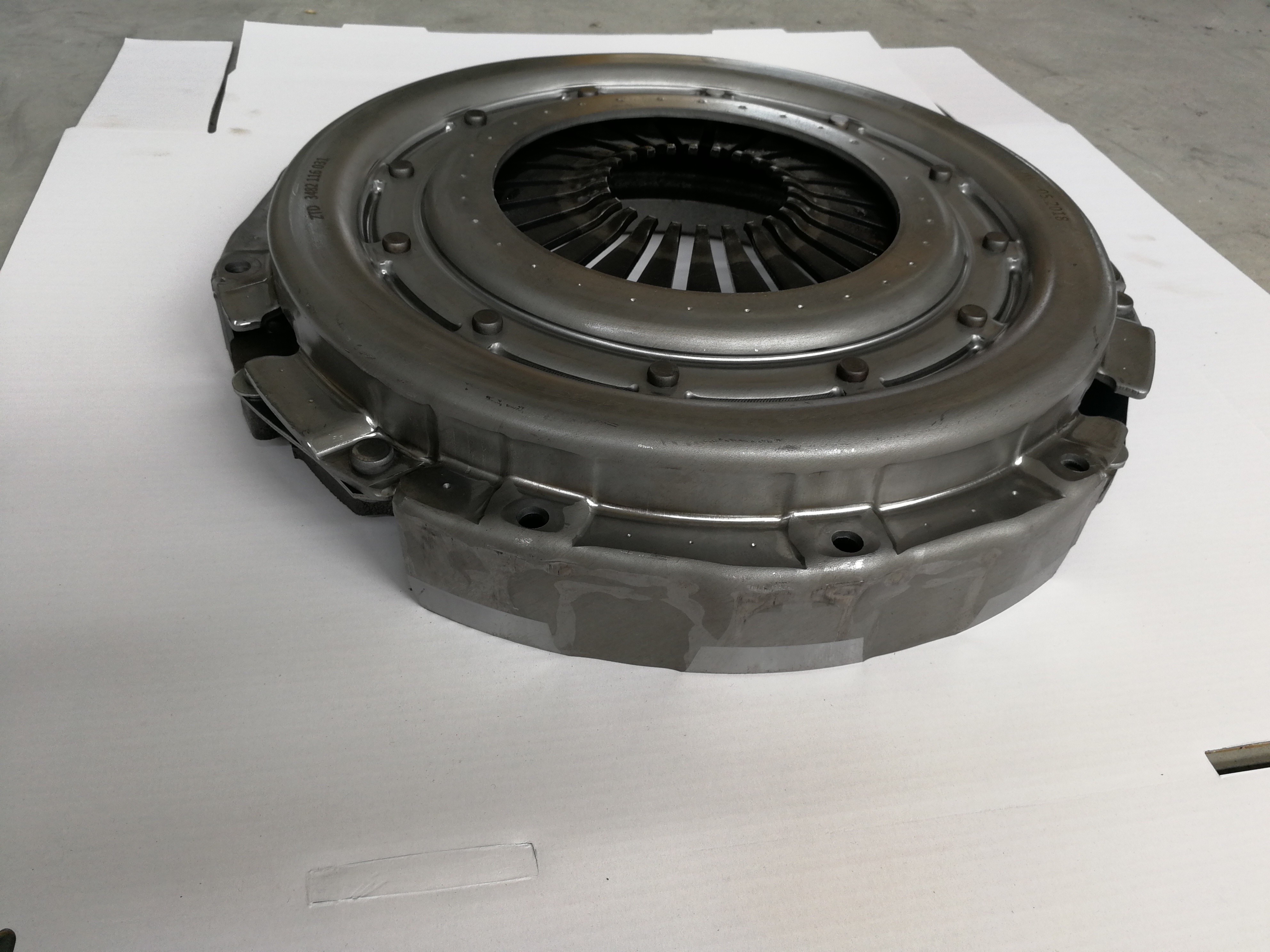 Mercedes Benz Truck Clutch Cover 3482000462 3482126331