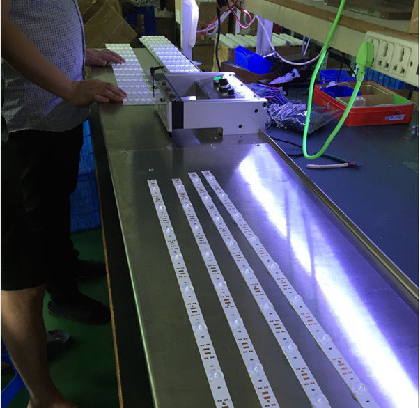 Aluminium T8 Tube PCB Depaneling Machine 1200mm Length Burring - Free