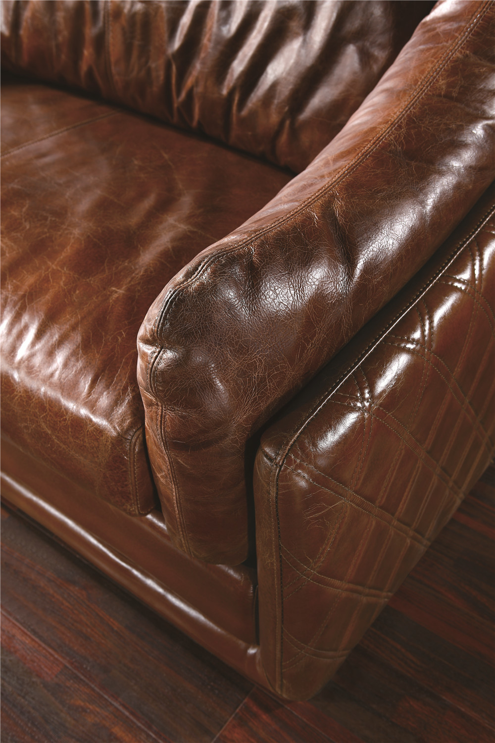 Compact Comforatble Leather Sofa Loveseat , Pure Leather Couches Relax Style