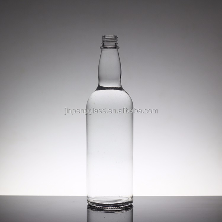 Popular Design Super Flint 700ml Vodka Glass Bottle with Cork and Transparent Glass