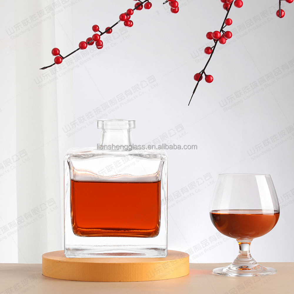 Body Material Glass Cube Square Bottle for Vodka 100ml 200ml 250ml 500ml 750ml 1000ml