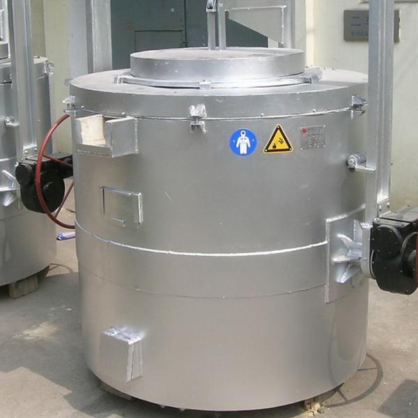 PLC Controlled Aluminum Holding Furnace With Temperature Control Accuracy Of ±1