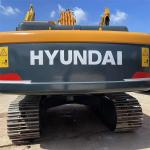 Impeccable Health Condition 22000 KG 112 KW Hyundai Excavator 220 2021 Model in