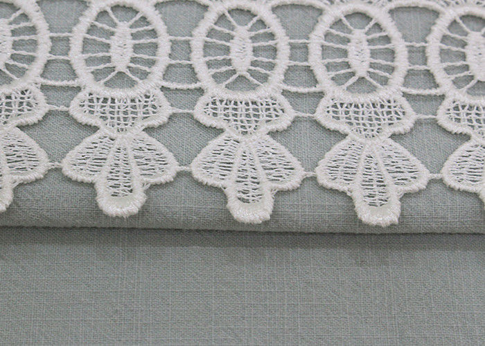 Vintage White Floral Venice Lace Trim For Clothing / Wide Bridal Wedding Lace Fabric