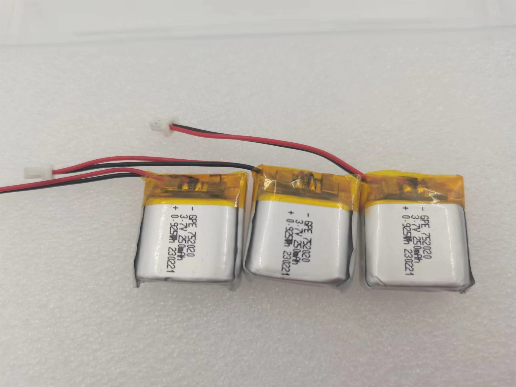Beauty device Li Polymer Battery , 3.7V 752020 250mAh Lipo Polymer Battery
