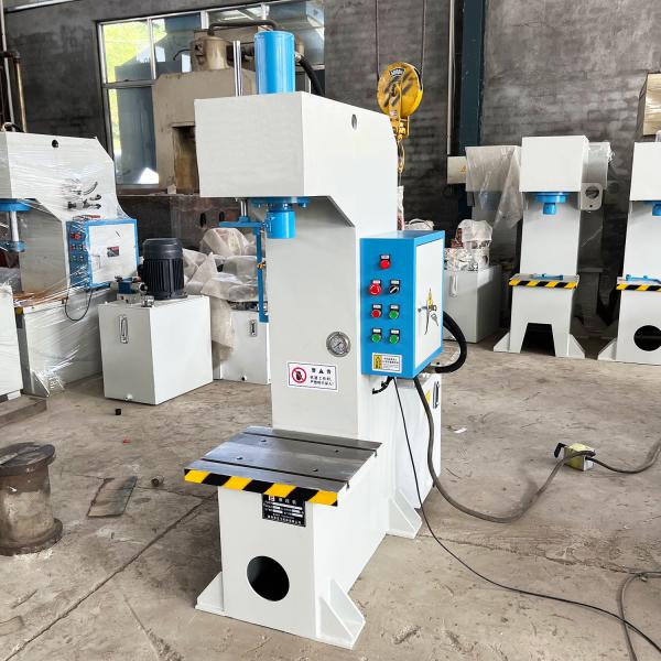 4kW Small 10 ton Single-Arm Hydraulic Press Machine for Straightening and