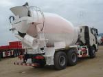 10m3 Hydraulic Concrete Mixing Truck With Tank Update Drum On Site High Speed