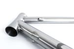 Lightweight Titanium Road Bike Frame 130mm Inner Cable Routing Raw Color