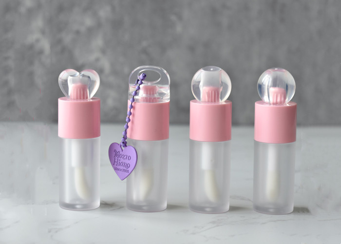 Flat Cap 4 ml Round Lip Oil Bottle Custom logo Big Brush Lip Gloss Tube
