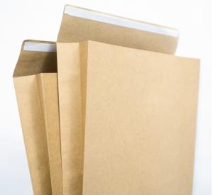 China UV Varnish Custom Mailer Boxes Small Business Corrugated Shipping Box factory