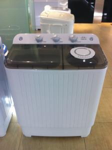 China Water Efficient Movable 7.8kg Household Dual Tub Washing Machine With White Plastic Cover factory