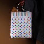 Color CMYK 4 Color Offset Printing Twist Kraft Shopping Paper Bag With Your Own