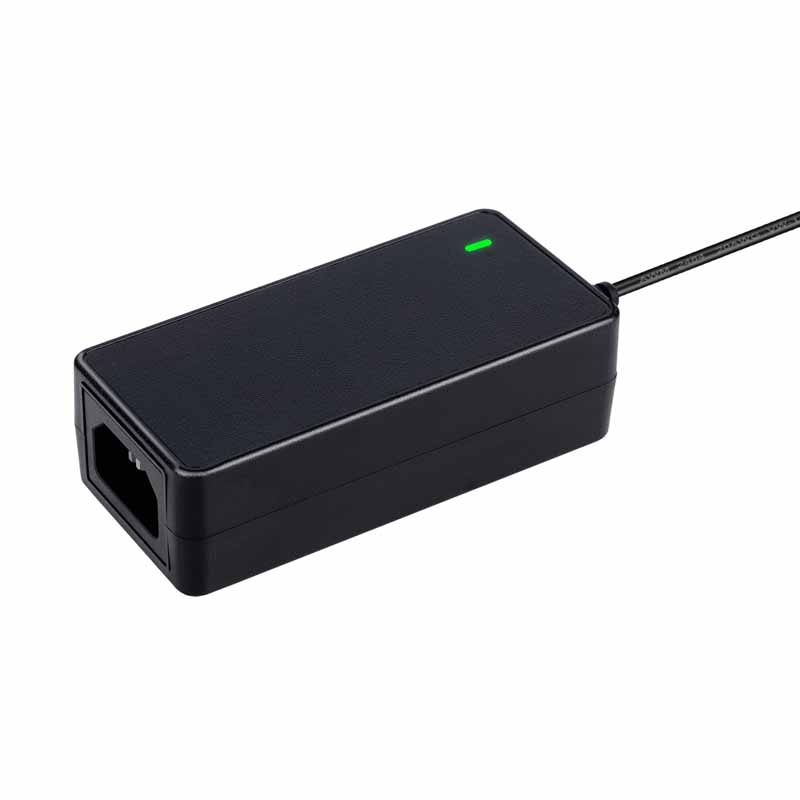 240VAC 60Hz 1.2m DC Class 2 LED Power Supply With Output Type 12V 5A 60W