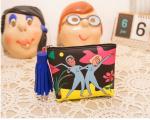 Holding a large capacity purse wallet coin tassel students